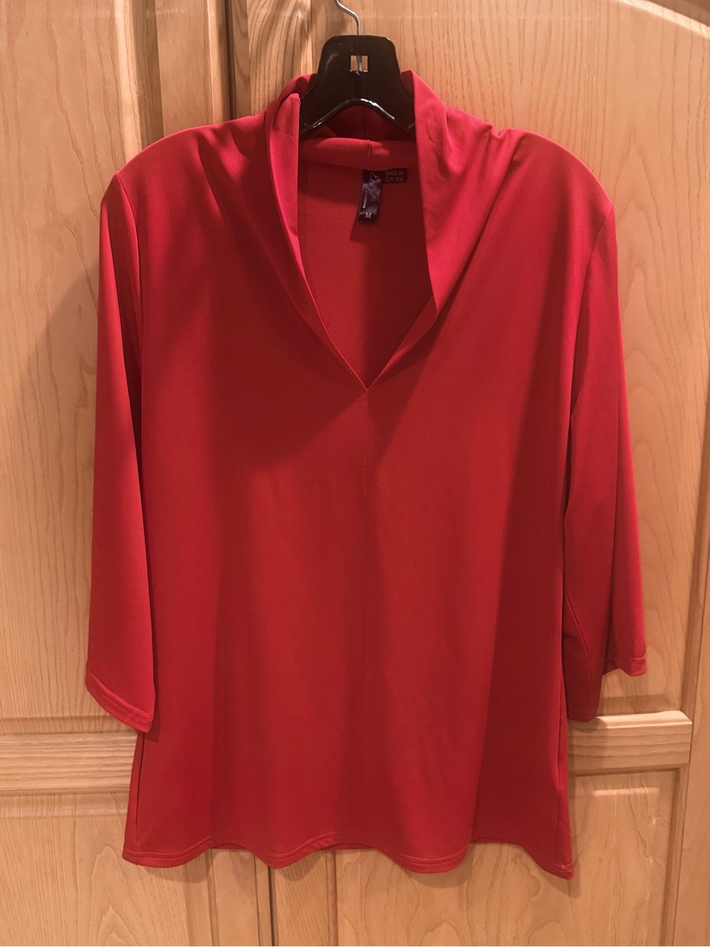 Ethyl Clothing Red Pullover V-Neck Tunic Top ~ Size Medium